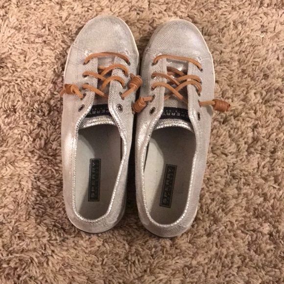 sperry leather tennis shoes